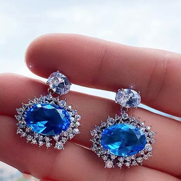 ✨Oval Blue Aquamarine Halo Earring✨✨ - Picture 3 of 5